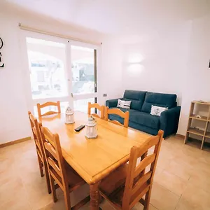 apartamento-reformado-en-calella-de-palafrugell-a-1.topcostabravahotels.com/