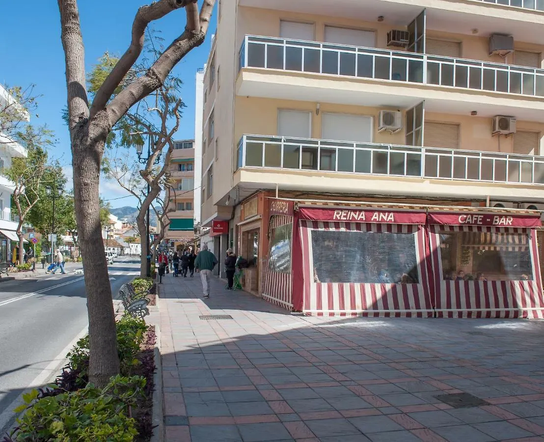 푸엔히롤라 Nadine'S Place 아파트